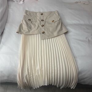 Elegant Cream Pleated Skirt